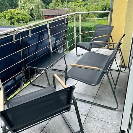 Airhome16, In Messenaehe Apartment *