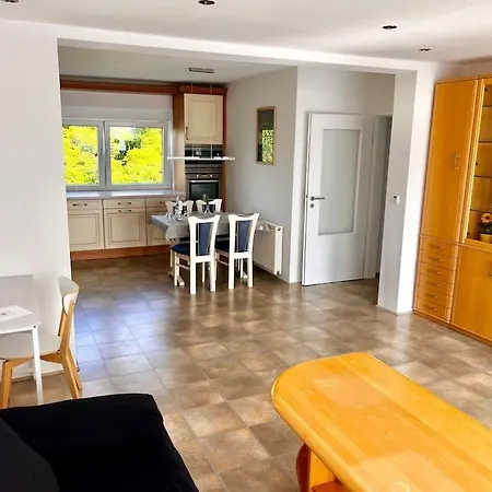 Apartment Airhome16, In Messenaehe *