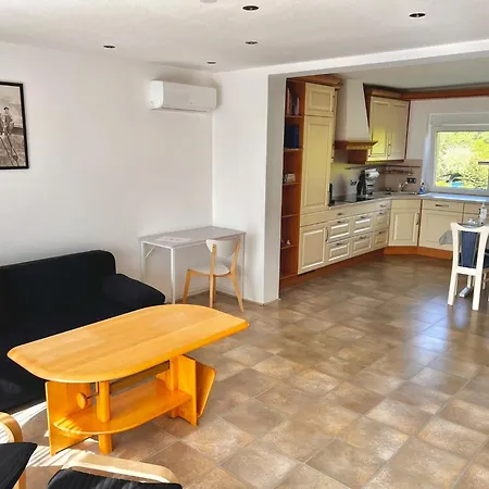 Appartement Airhome16, Komfort 65qm Mit Balkon Nahe Messe Duesseldorf Lank-Latum