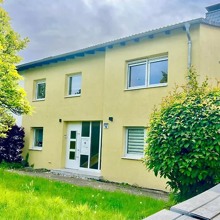 Airhome16, Komfort 65qm Mit Balkon Nahe Messe Duesseldorf Lank-Latum