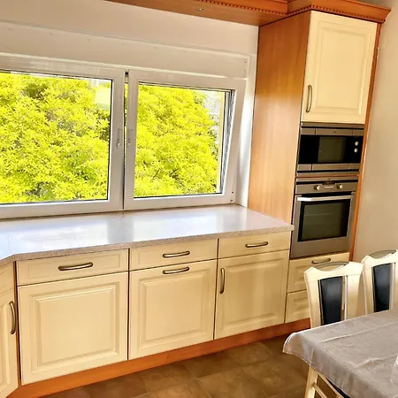 Airhome16, In Messenaehe