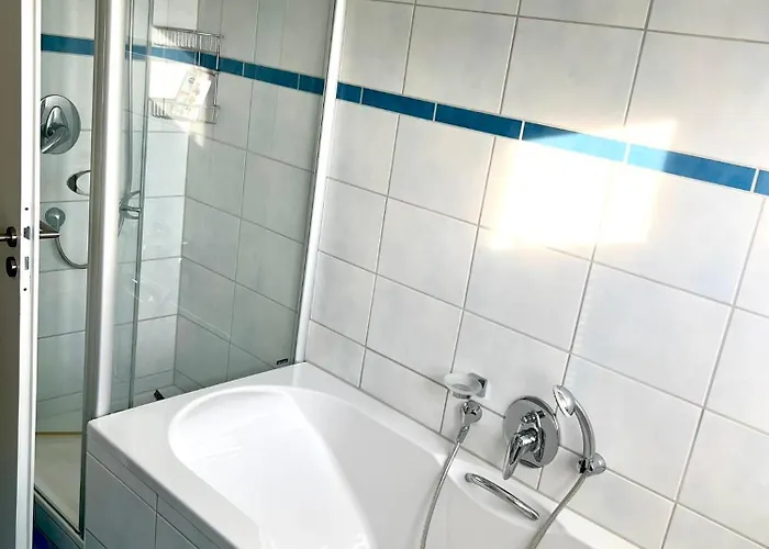 Airhome16, In Messenaehe