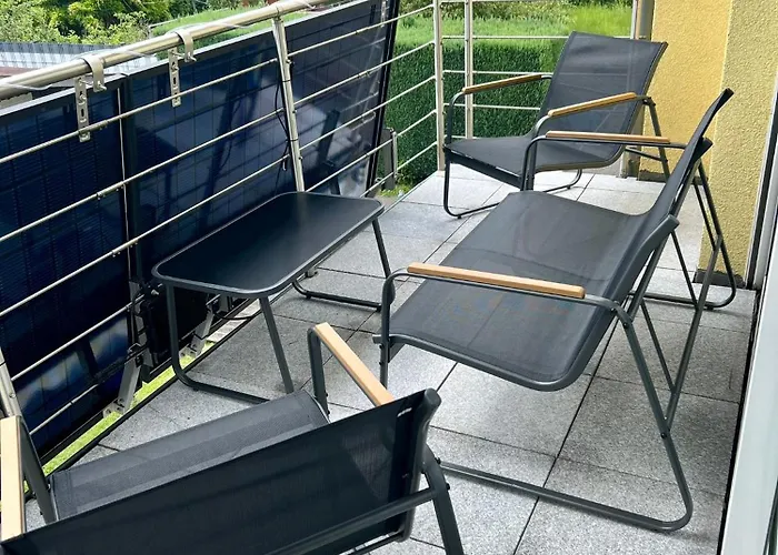 Airhome16, In Messenaehe Apartamento