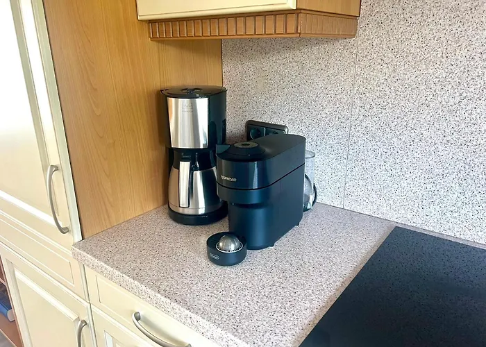 Apartamento Airhome16, In Messenaehe Lank-Latum