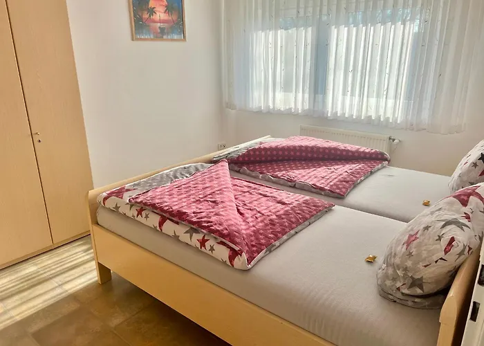 Airhome16, In Messenaehe * Lank-Latum