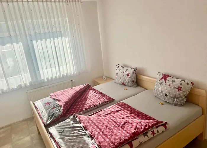 Apartamento Airhome16, In Messenaehe