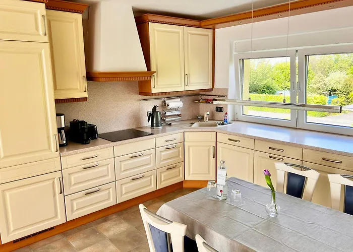 Airhome16, In Messenaehe *