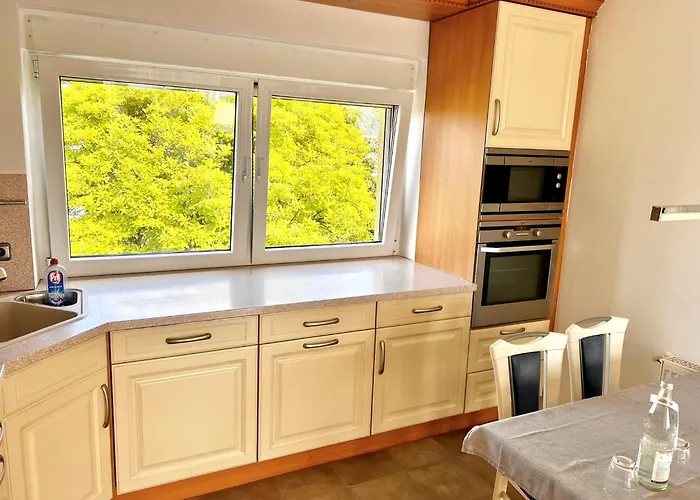 Airhome16, In Messenaehe